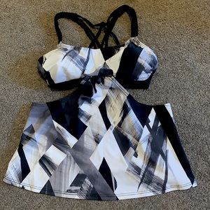 NBW. Black, white & gray tankini bathing suit top.